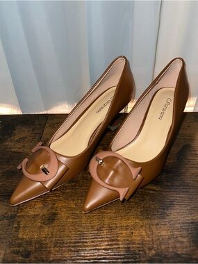 Size 36 Brown C. Paravano Heels